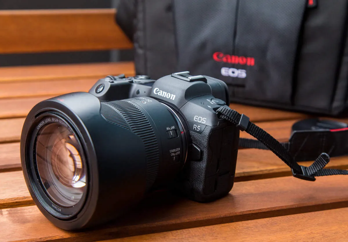 Canon EOS R5 Review: Mirrorless Camera